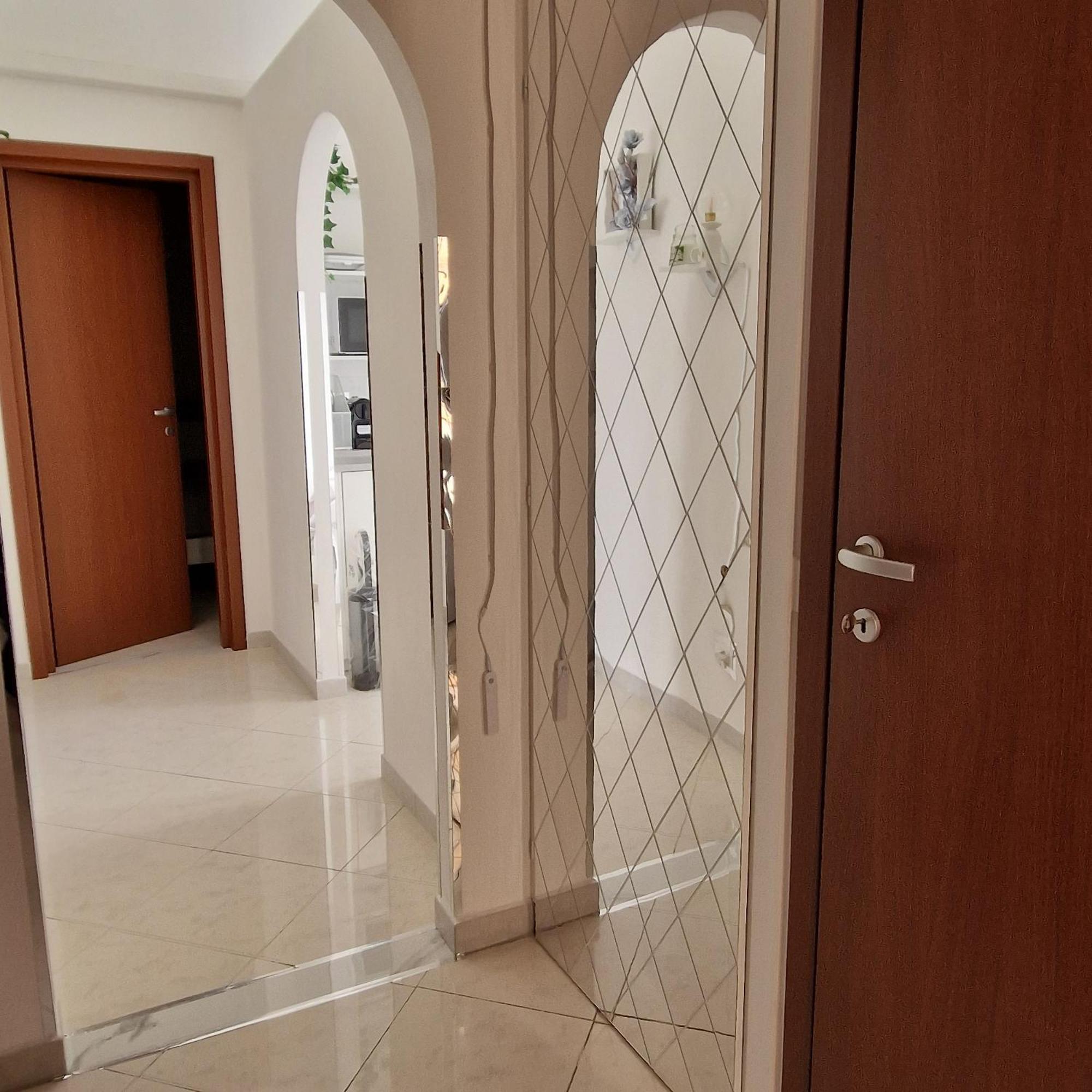Cinzia'S House Of Mirrors Διαμέρισμα Πίζα Εξωτερικό φωτογραφία