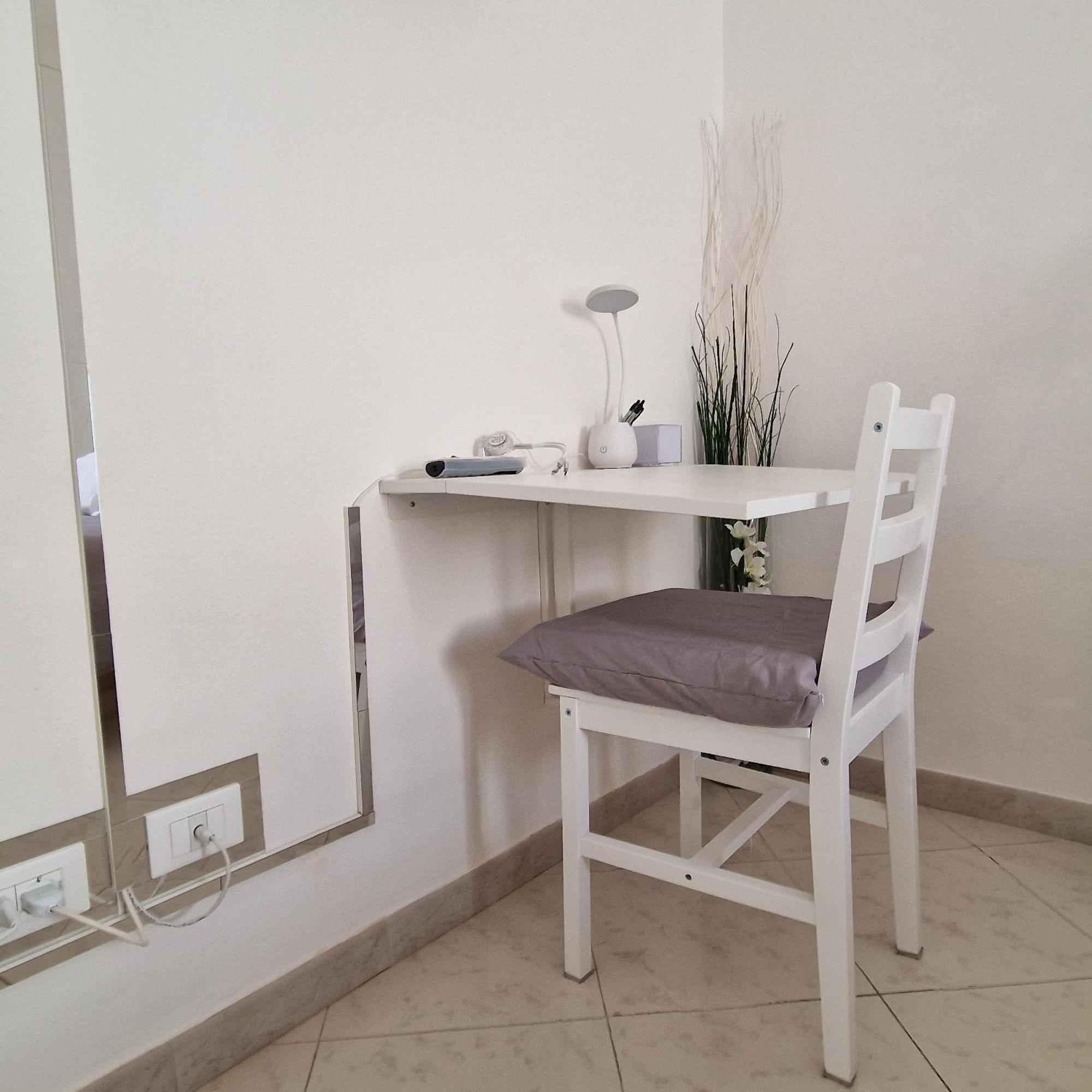 Cinzia'S House Of Mirrors Διαμέρισμα Πίζα Εξωτερικό φωτογραφία