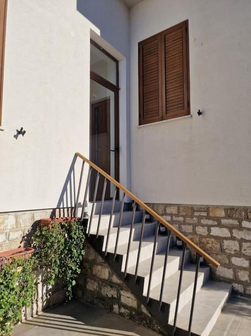 Cinzia'S House Of Mirrors Διαμέρισμα Πίζα Εξωτερικό φωτογραφία