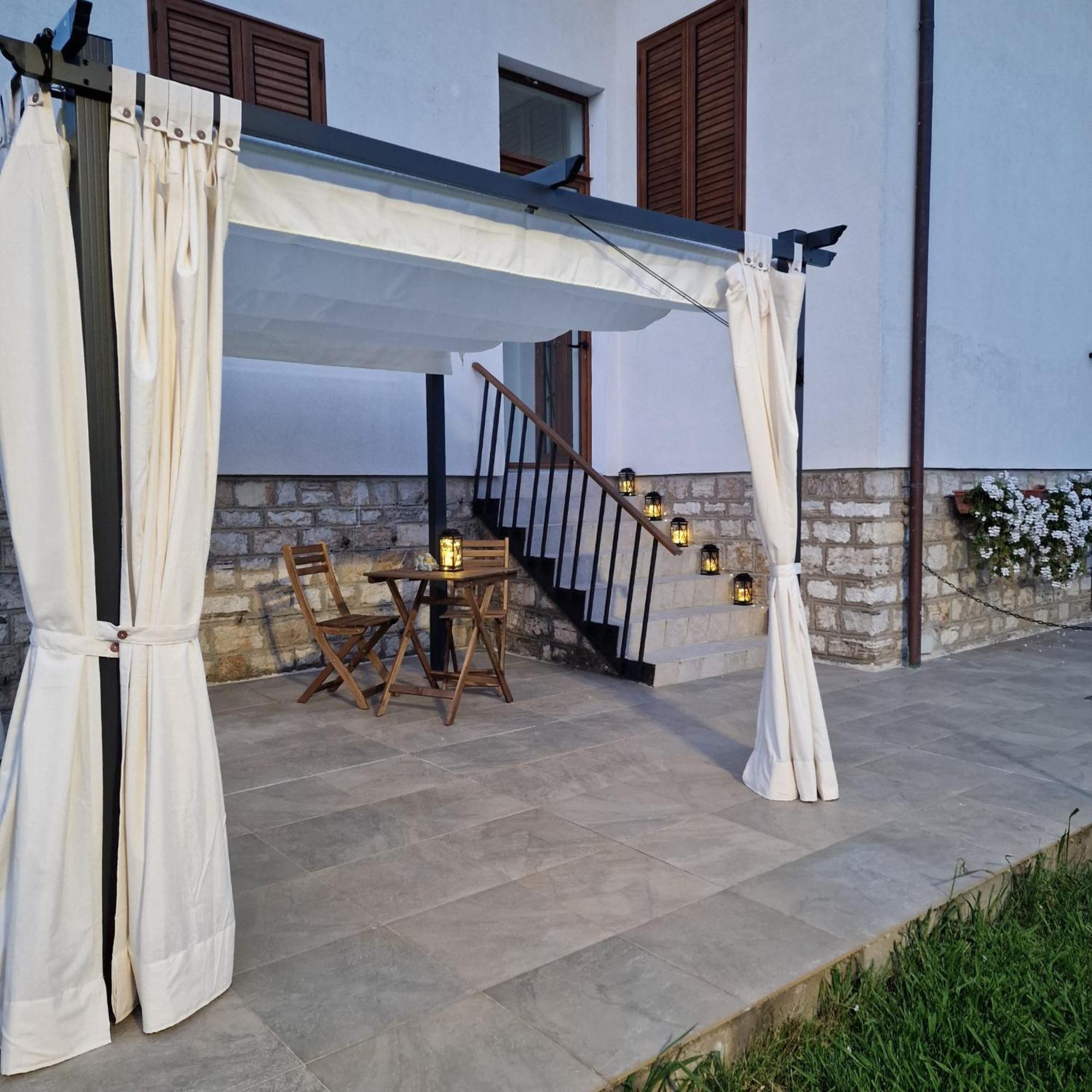 Cinzia'S House Of Mirrors Διαμέρισμα Πίζα Εξωτερικό φωτογραφία