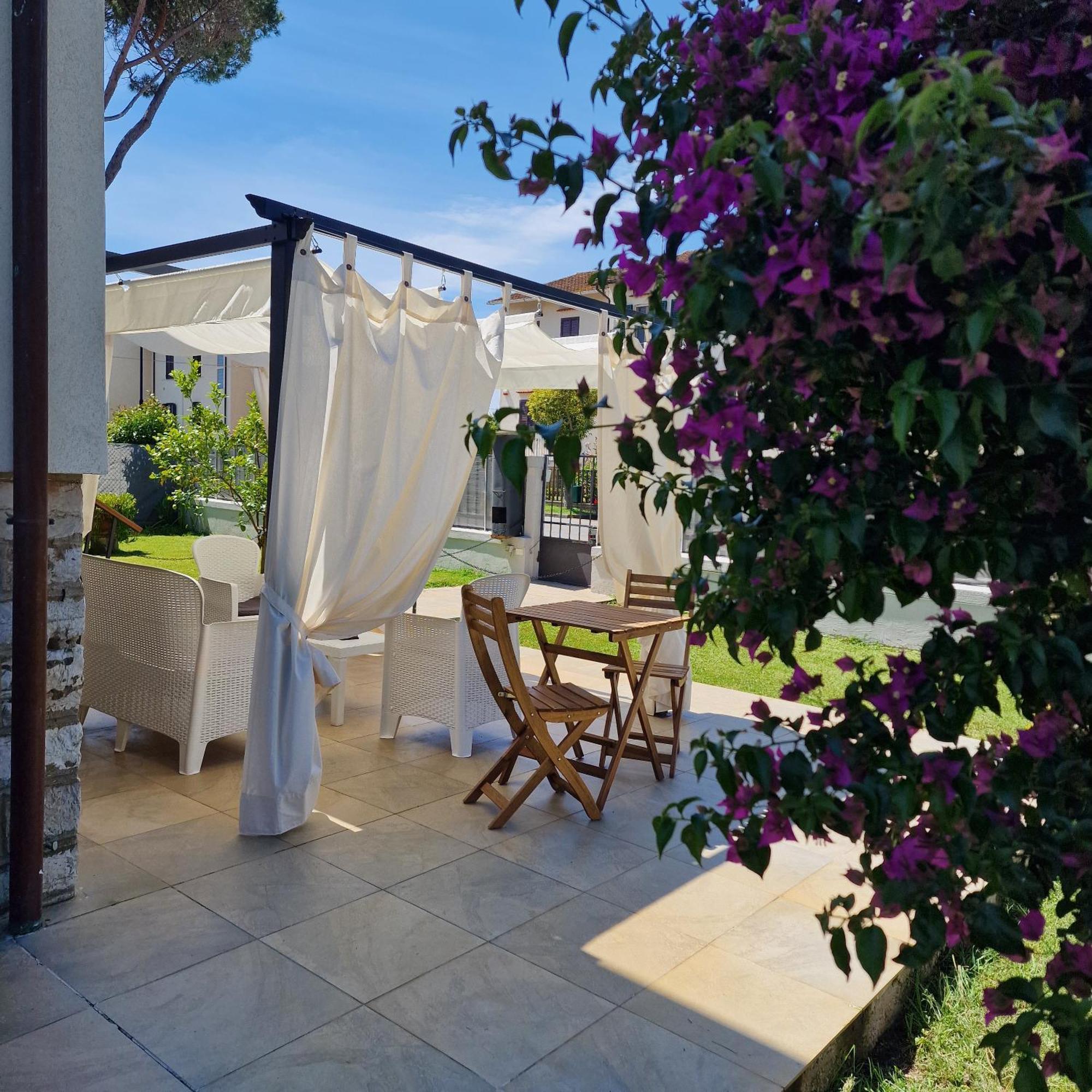 Cinzia'S House Of Mirrors Διαμέρισμα Πίζα Εξωτερικό φωτογραφία